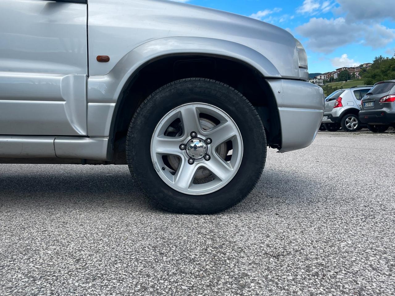 Suzuki Grand Vitara 2.0 turbodiesel 16V cat 3 porte