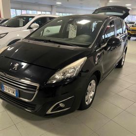 PEUGEOT 5008 1.6 HDi 115CV Active