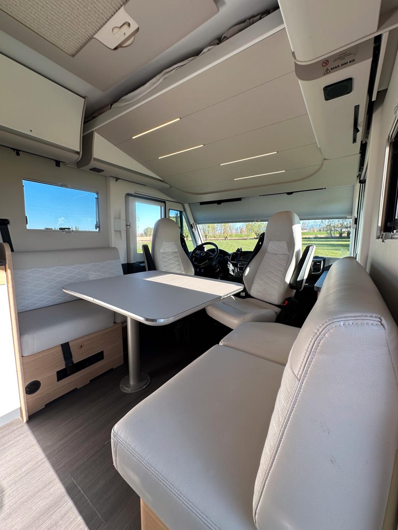 Adria MOTORHOME SONIC 700DL