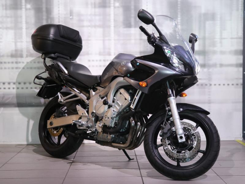 Yamaha FZ6 Fazer