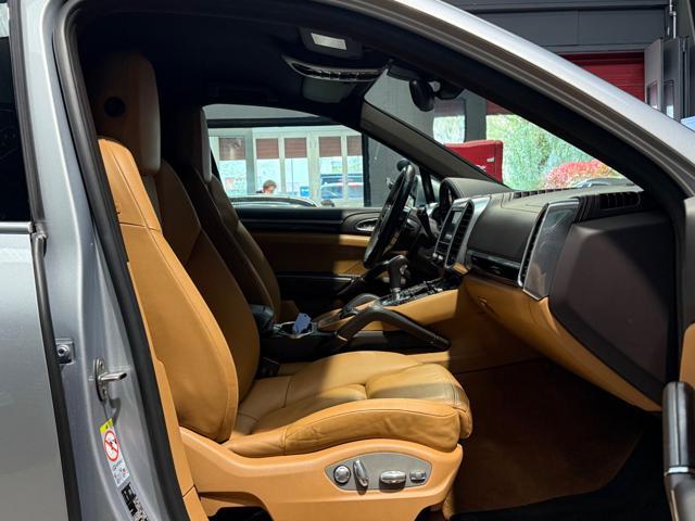PORSCHE Cayenne 4.1 S Diesel