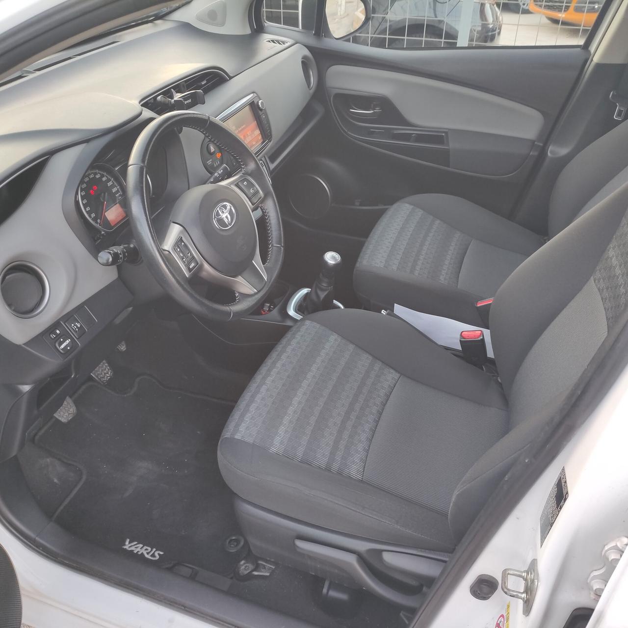 Toyota Yaris Lounge 1.0 68cv GPL