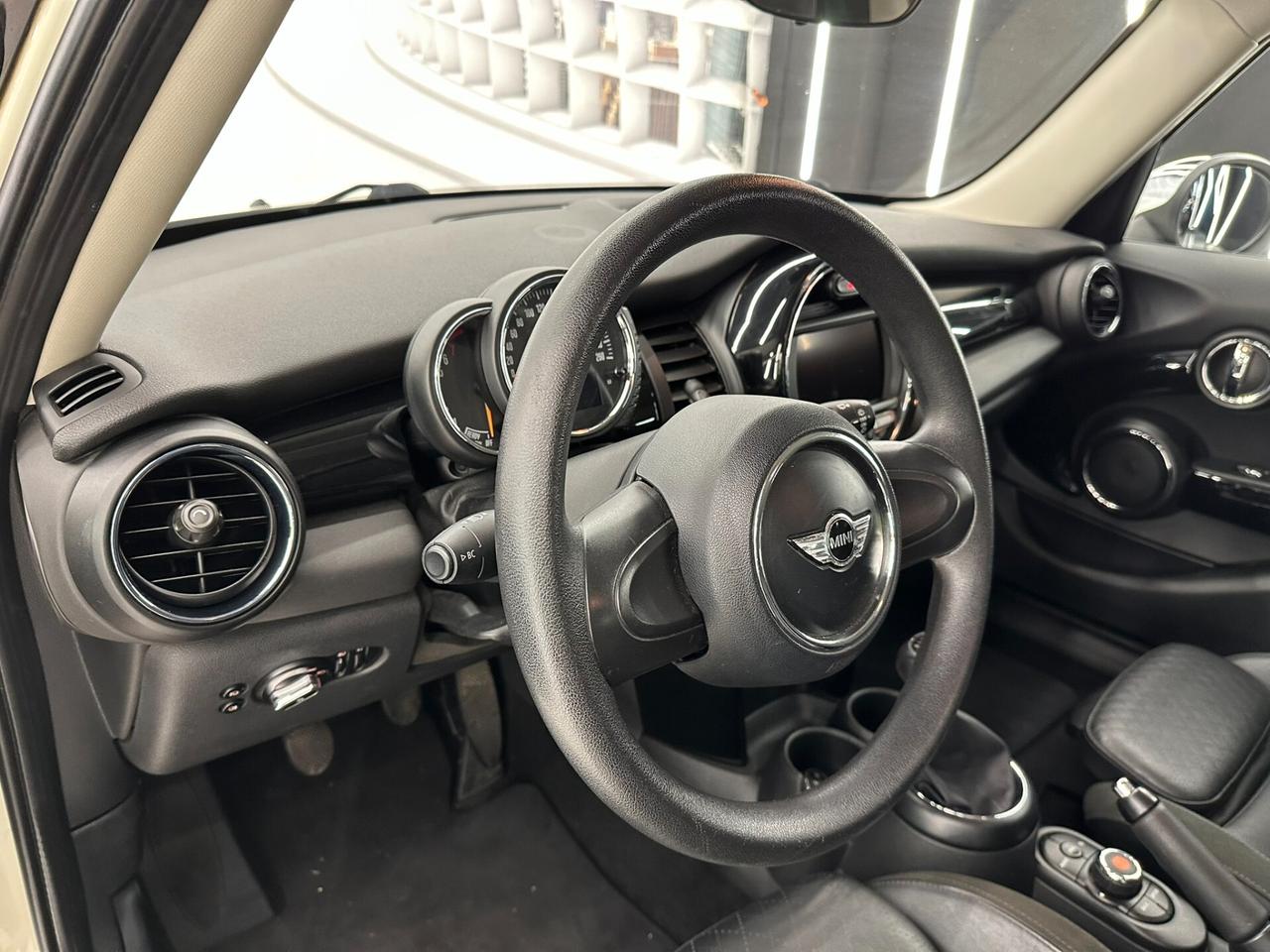 MINI ONE1.2 102CV-NEOPATENTATI-KM CERTIFIC-12M GAR-PERMUTE