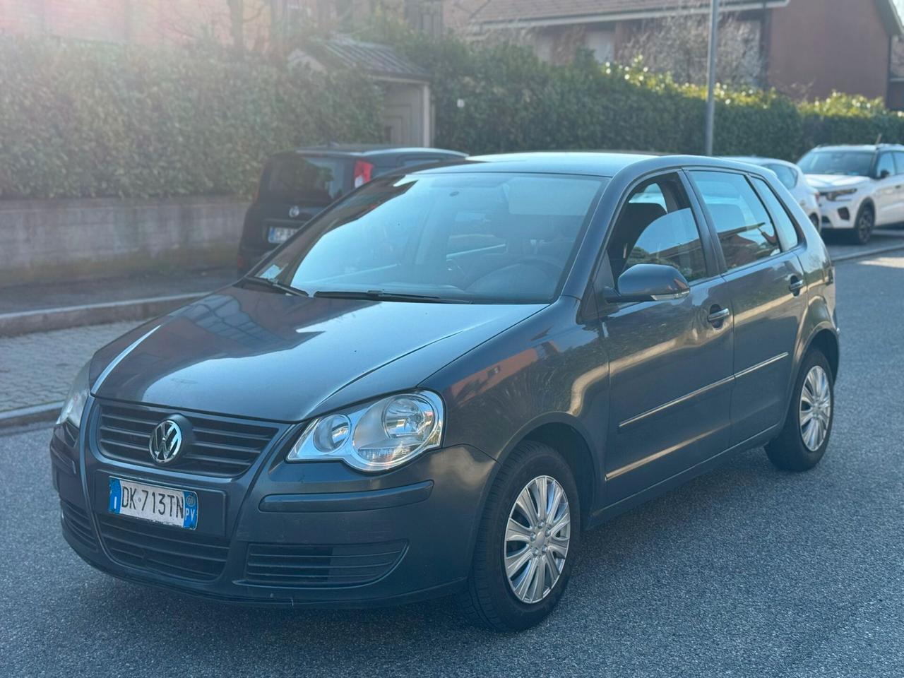 Volkswagen Polo 1.2/70CV 12V 5p. Trendline