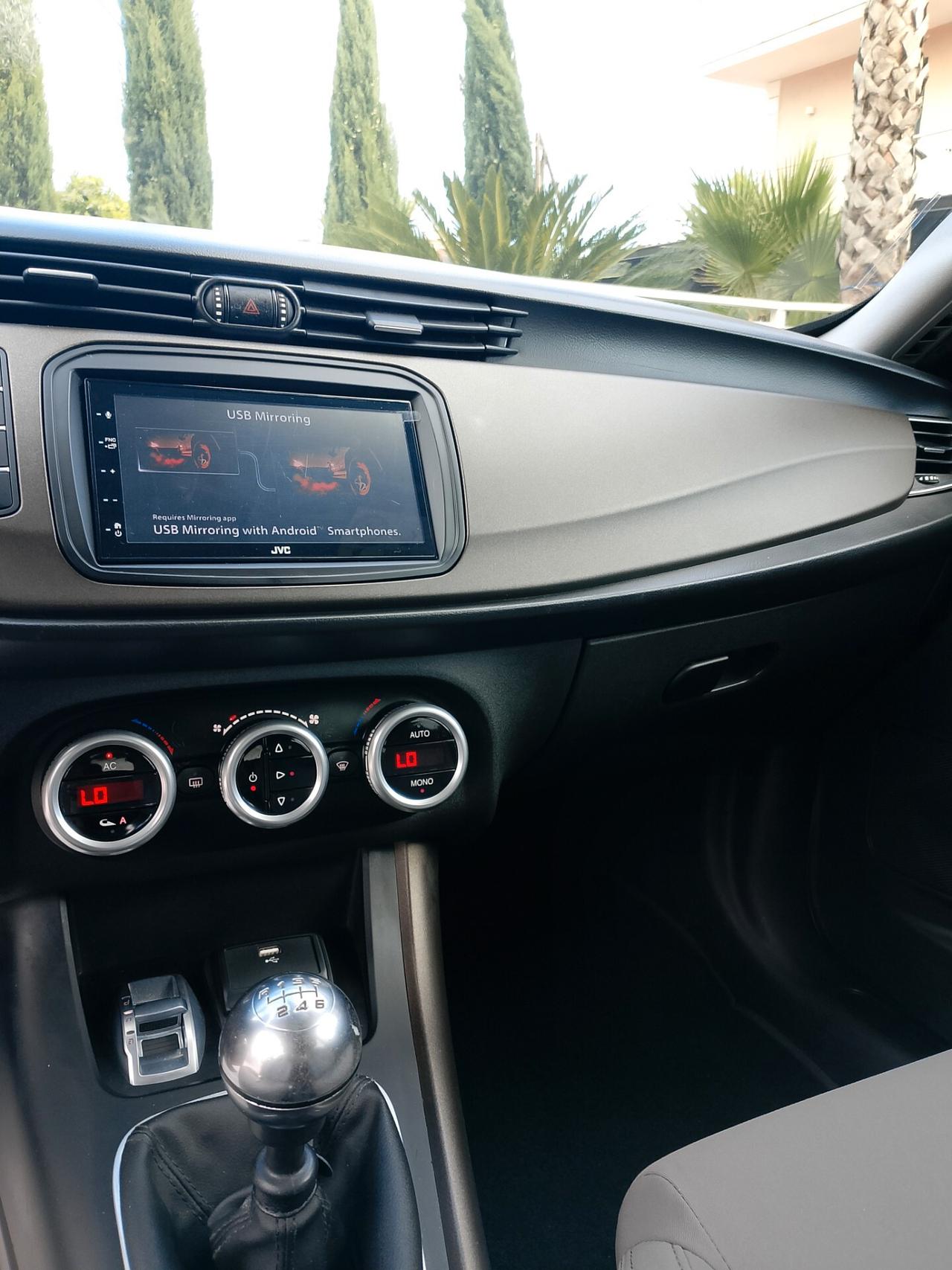 Alfa Romeo Giulietta 1.6 JTDm-2 105 CV Exclusive