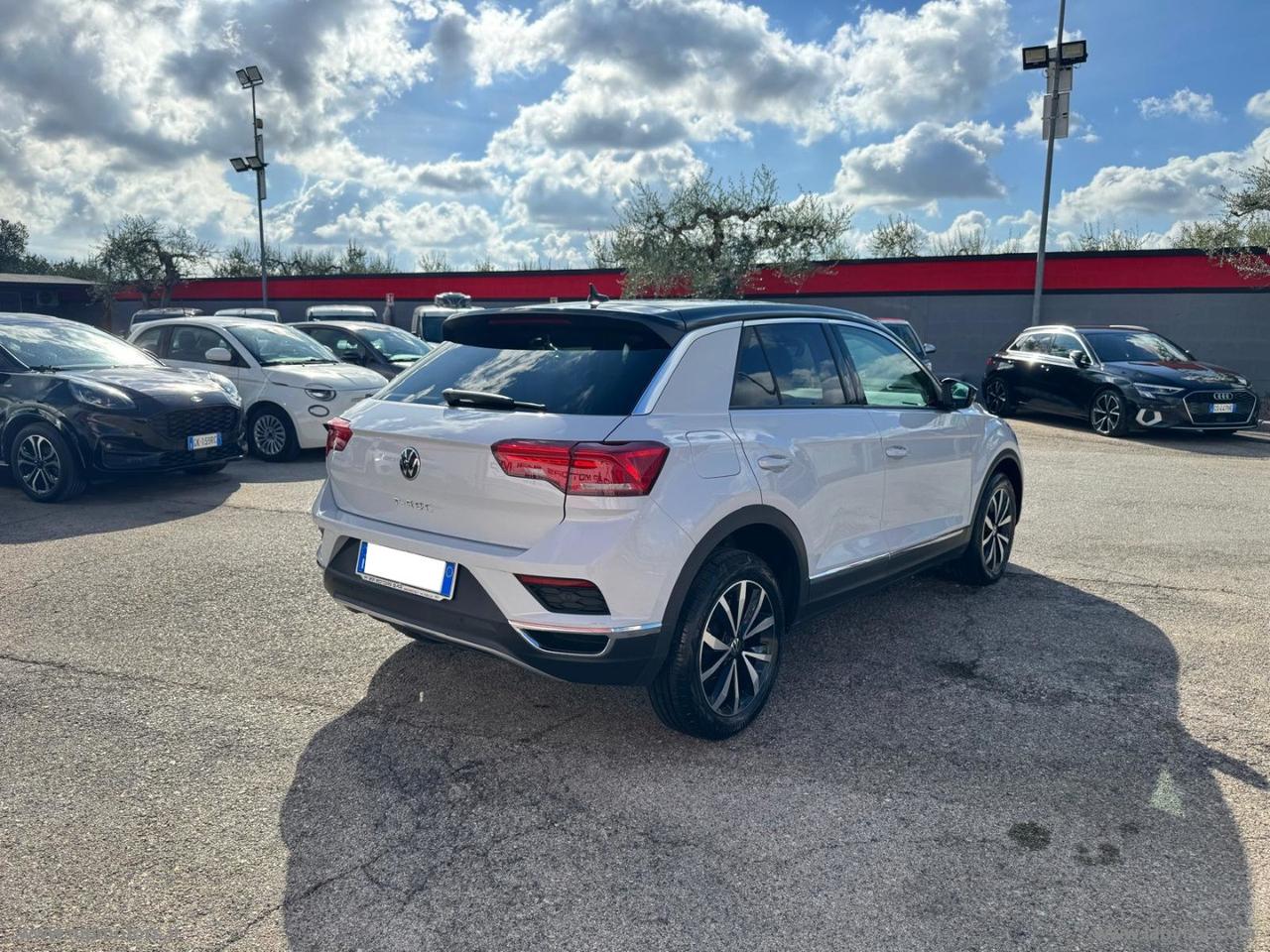 VOLKSWAGEN T-ROC STYLE 1.0 TSI 110CV