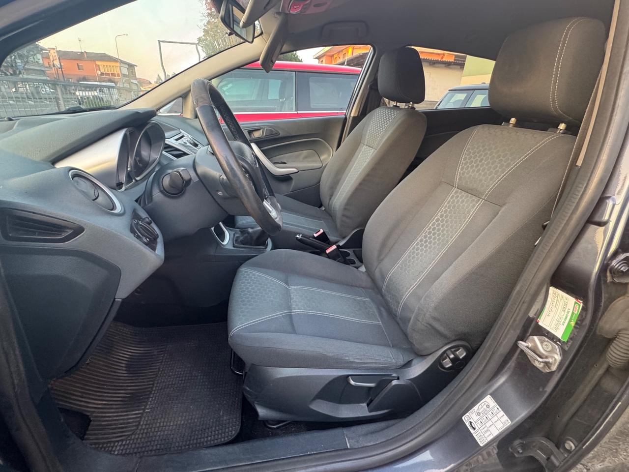 Ford Fiesta 1.4 5 porte Bz.- GPL Titanium