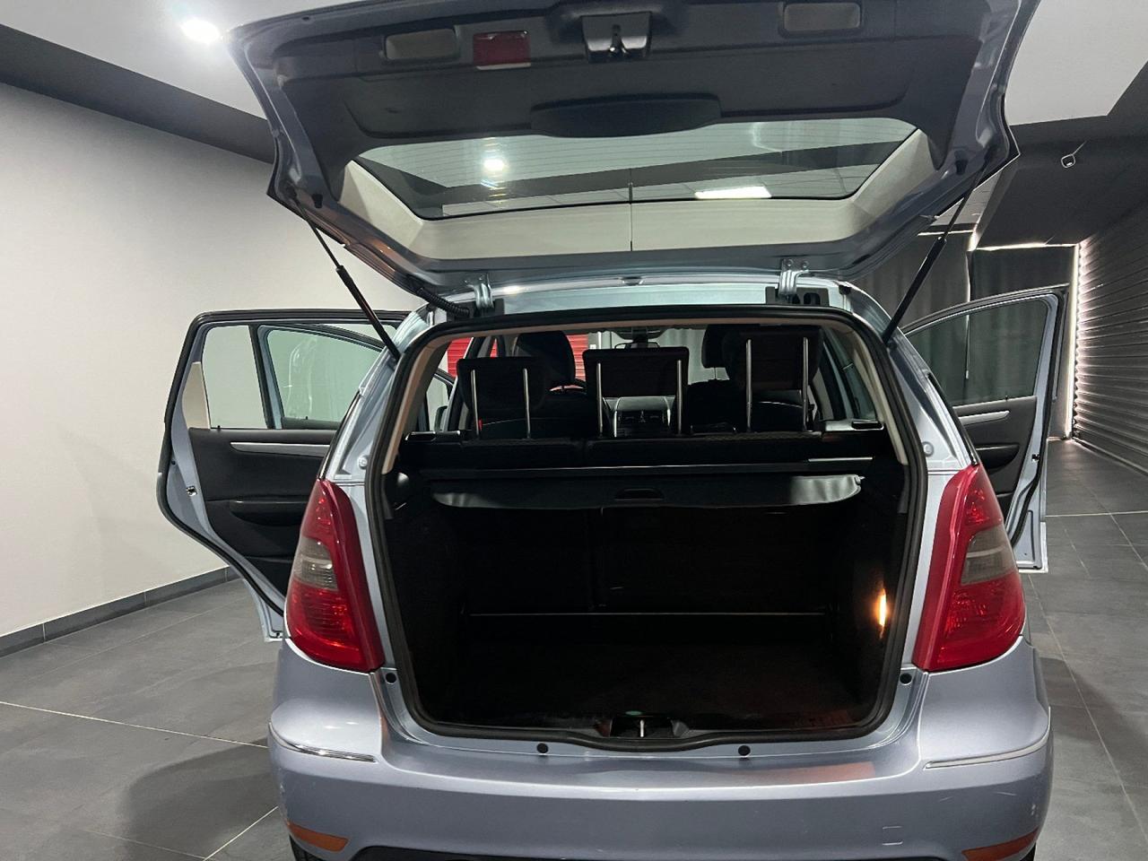Mercedes-Benz A 180 CDI 5/P W/C 169 Avantgarde