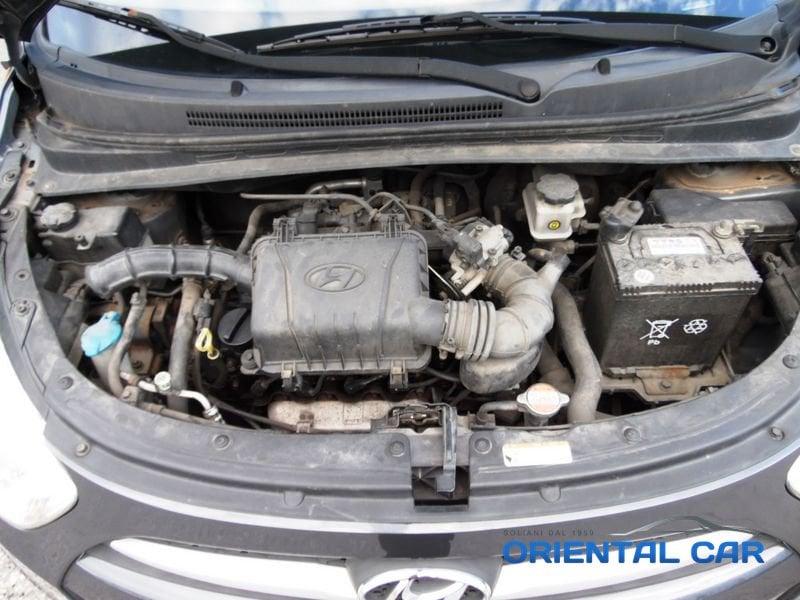 Hyundai i10 i10 1.1 12V Comfort MOLTO BELLA TAGLIANDATA
