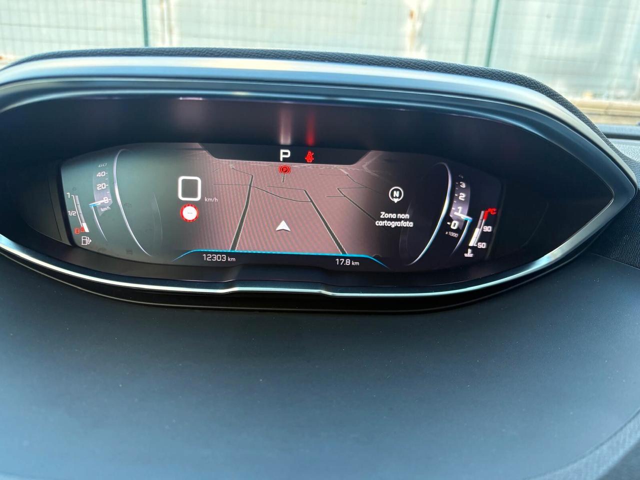 Peugeot 3008 BlueHDi 130 S&S EAT8 Allure KM 12300