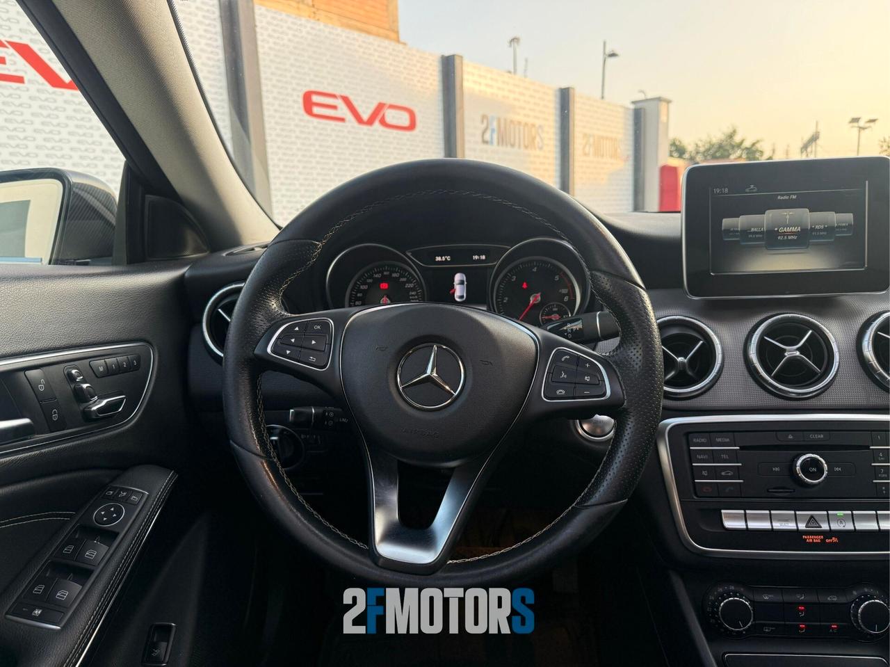 Mercedes-benz CLA 220 CLA 180 d Automatic Sport