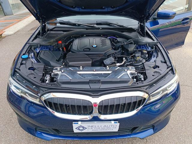 BMW 320 d 48V Touring Business Advantage