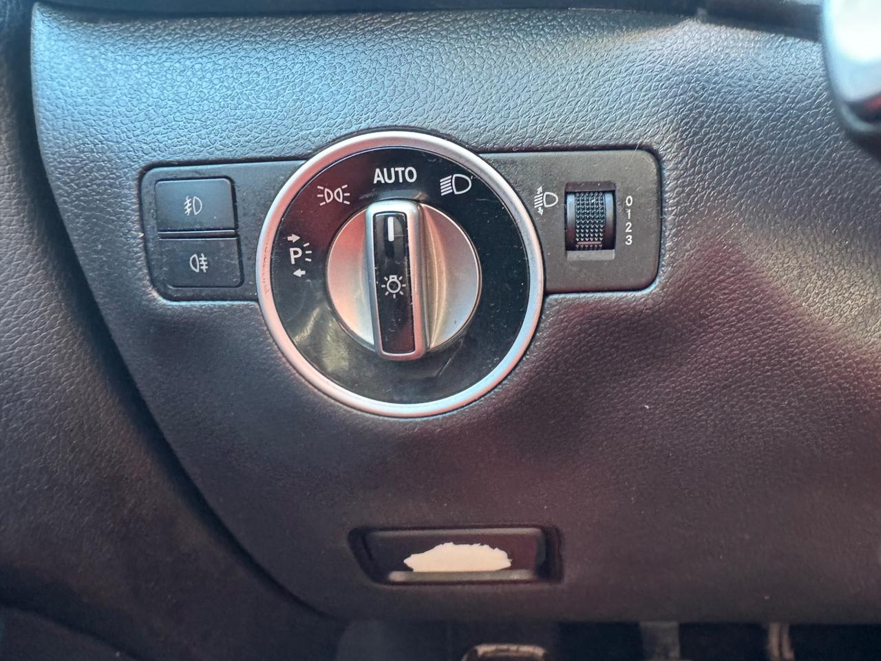 Mercedes-benz B 180 CDI BlueEFFICIENCY Premium