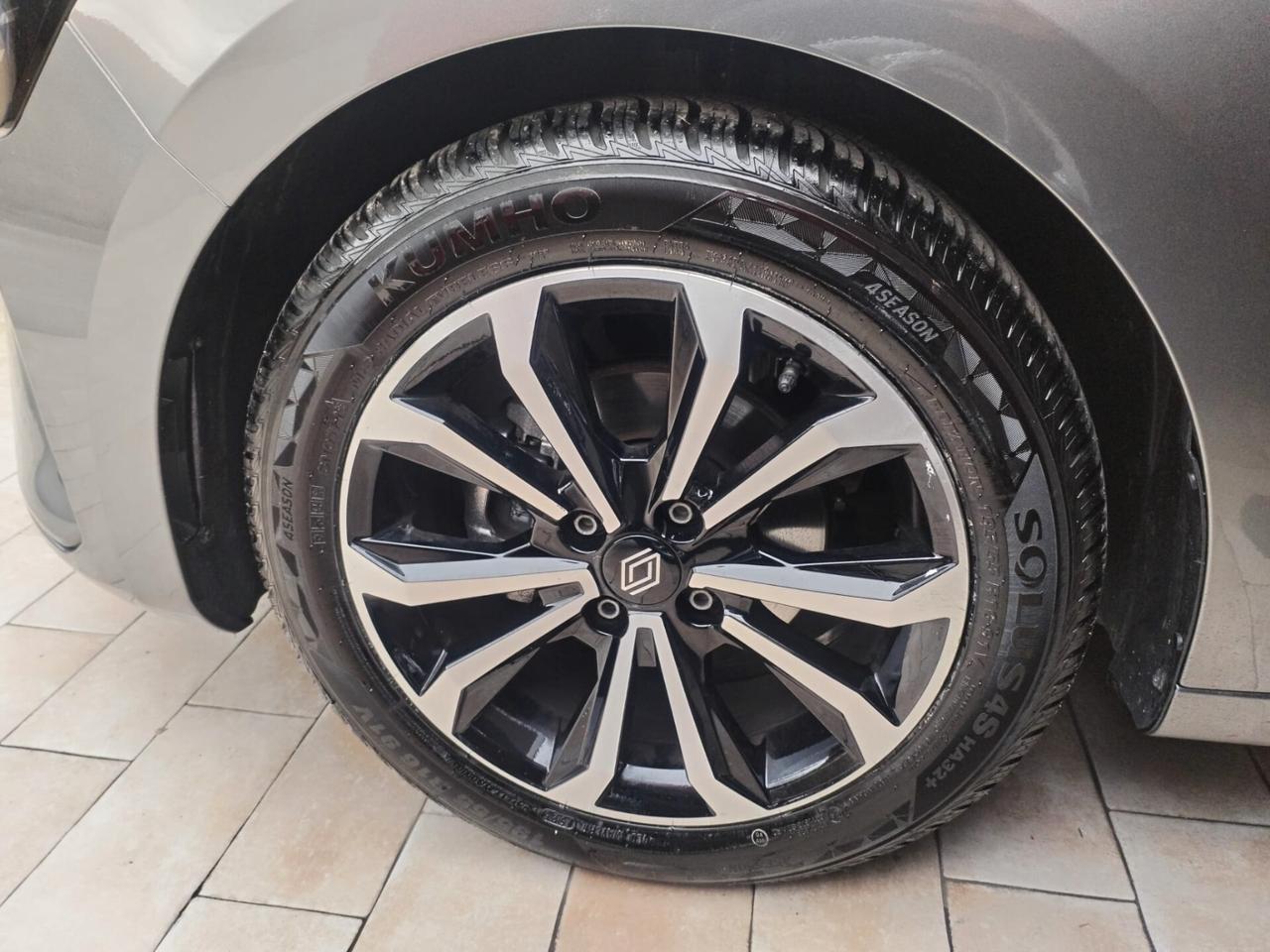 Renault Clio TCe 90 CV 5 porte Techno