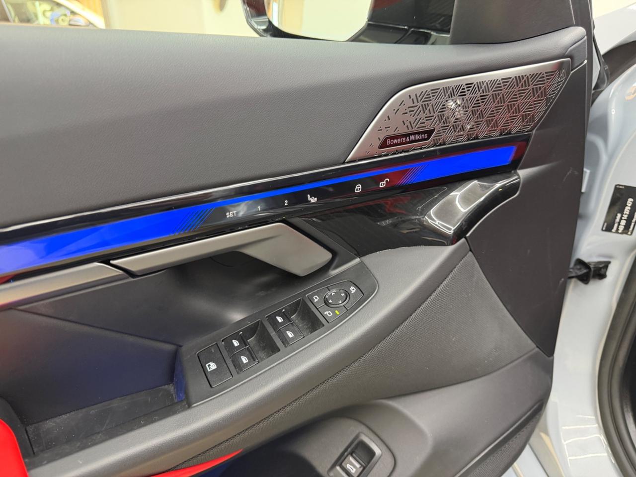 Bmw M5 TOURING 4.4 727CV IPER FULL