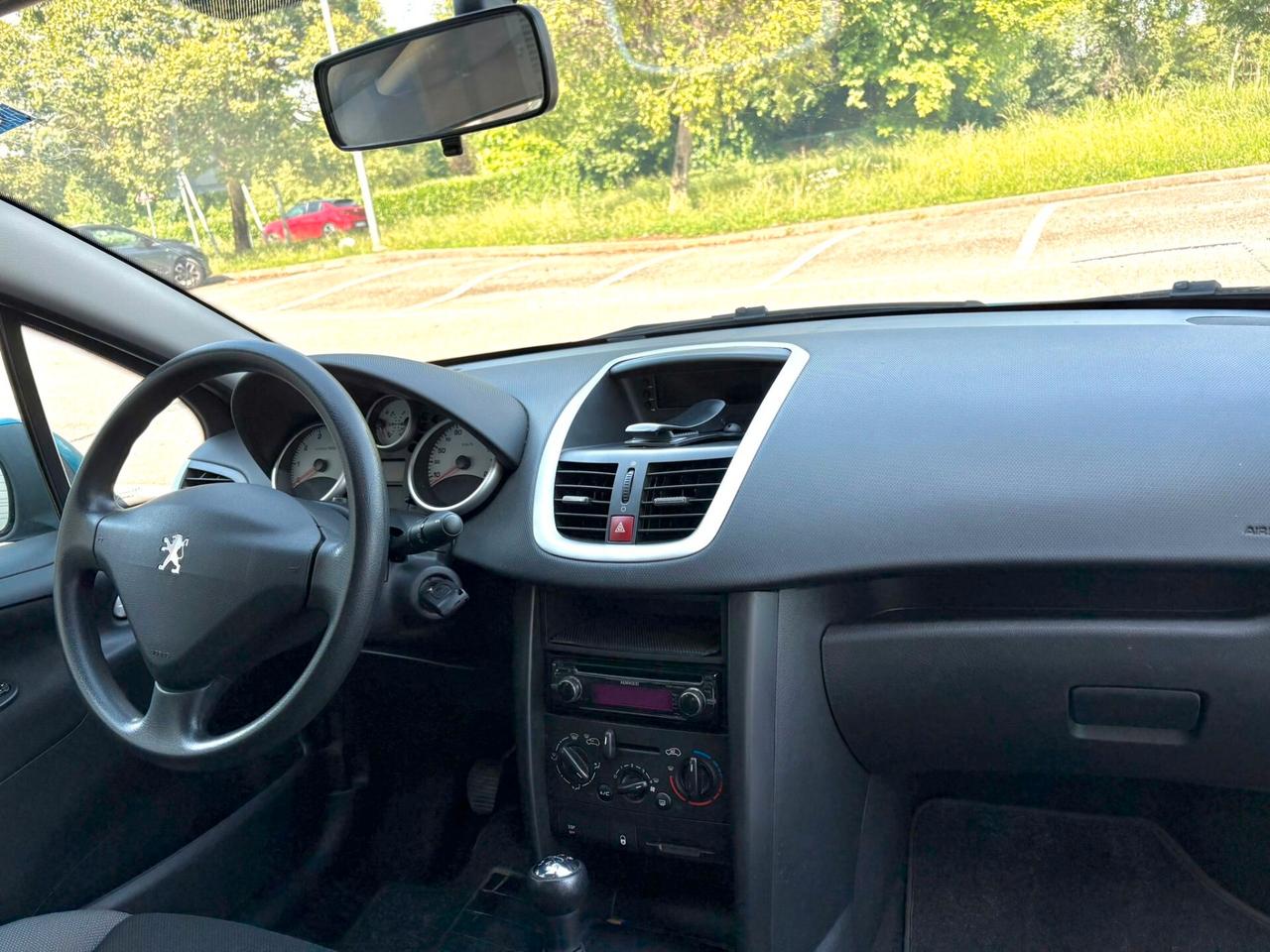 Peugeot 207 1.4 VTi 95CV 3p. XS