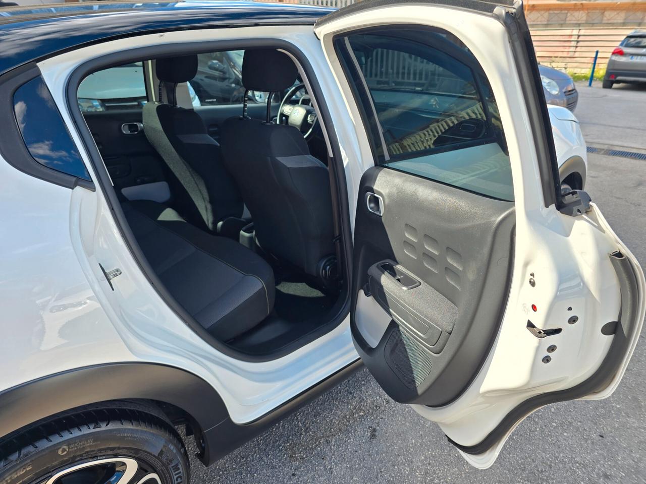 Citroen C3 PureTech 83 S&S Shine