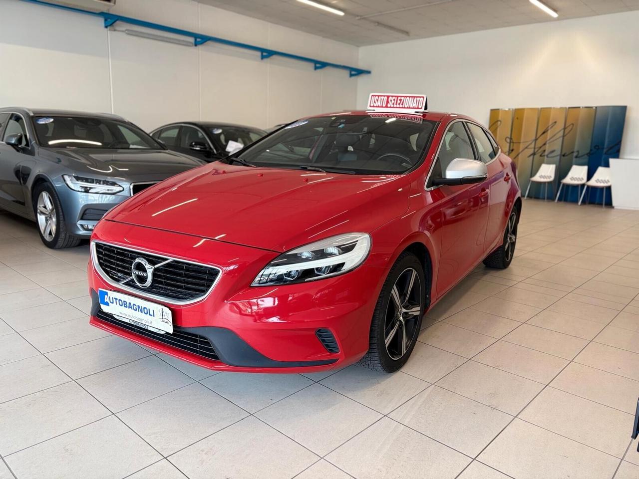 Volvo V40 R-DESIGN D2 2.0 120 CV 6mt
