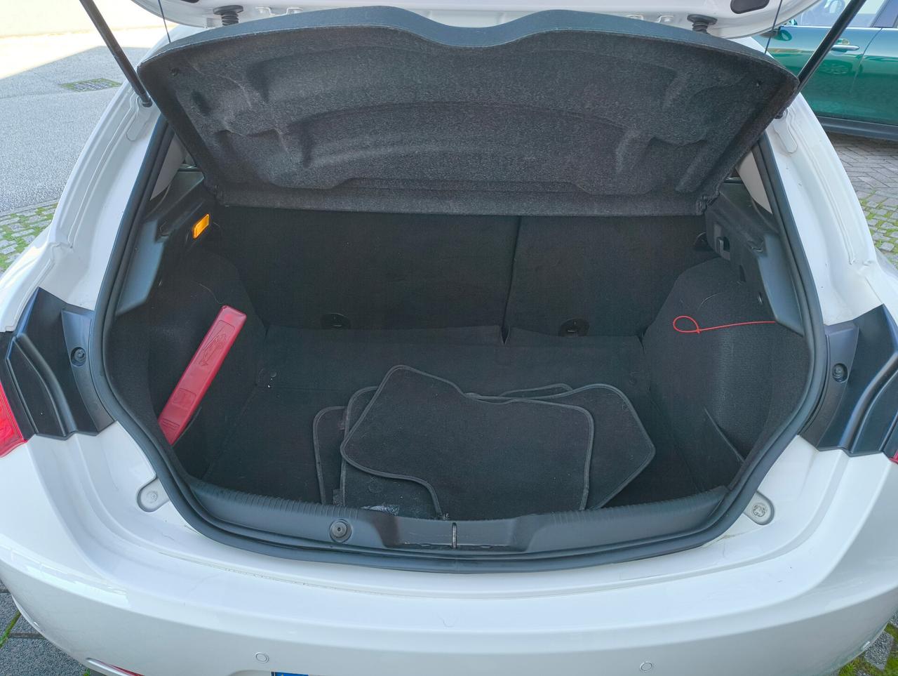 Alfa Romeo Giulietta 1.6 JTDm 120 CV Business