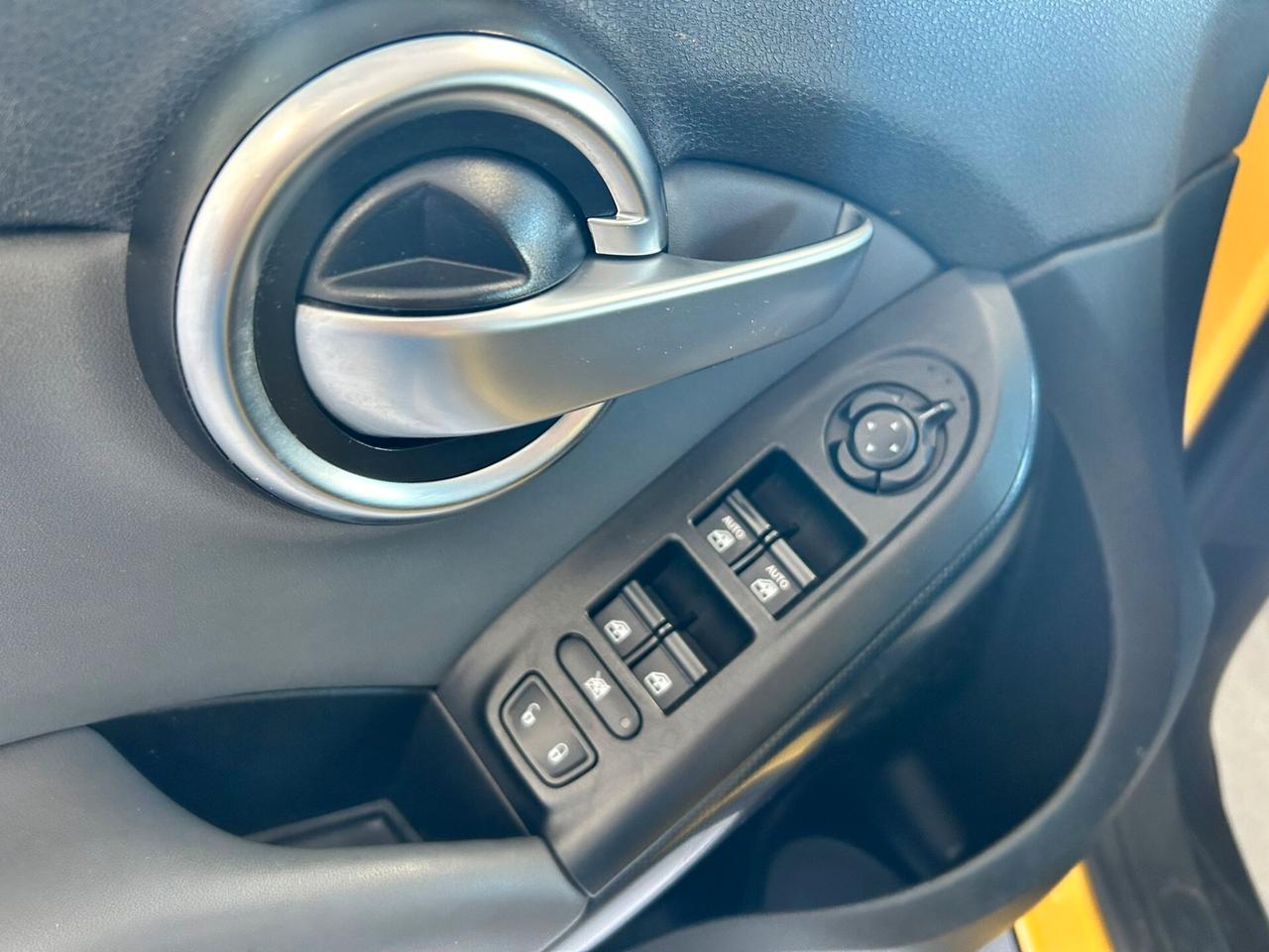 Fiat 500X 1.6 MultiJet X NEOPATENTATI 2015