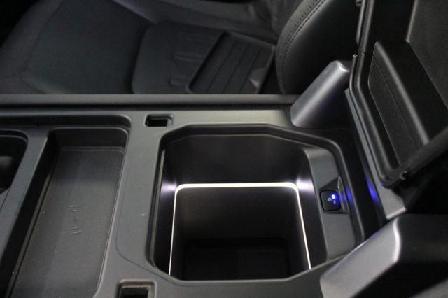 LAND ROVER Defender 90 3.0D I6 250 CV AWD