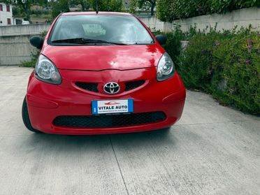 Toyota Aygo 1.0 12V VVT-i 5 porte Sol Connect