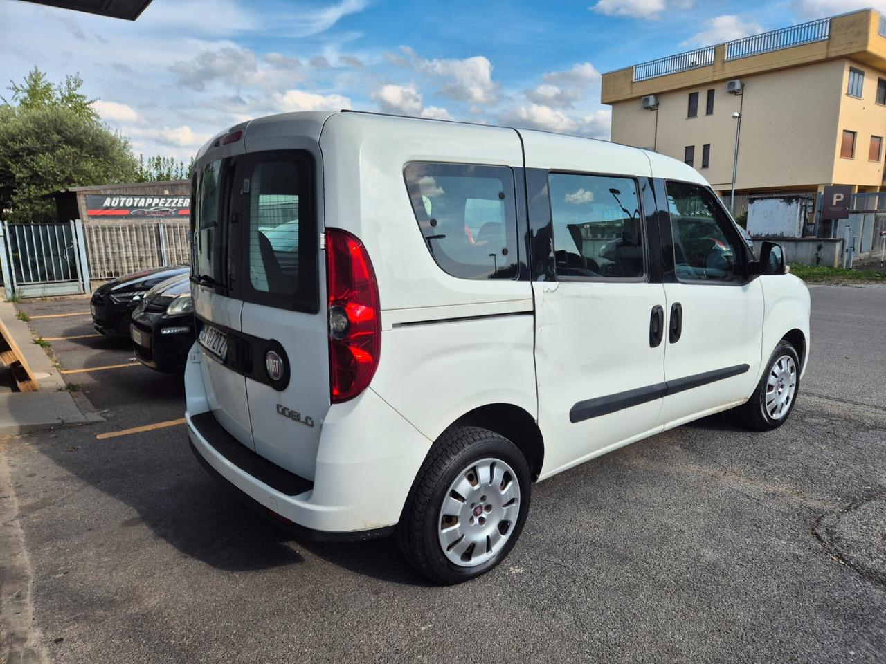 Fiat Doblo Doblò 1.4 16V Active 7 posti