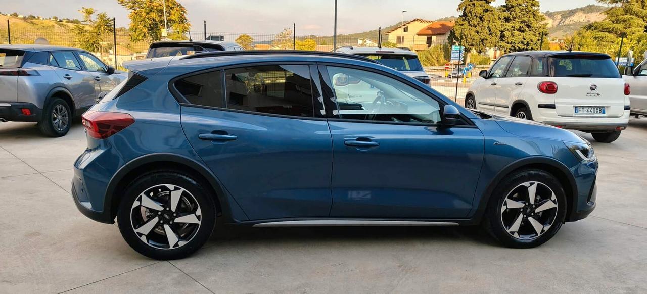 Ford Focus 1.0 EcoBoost Hybrid 125 CV 5p. Active X