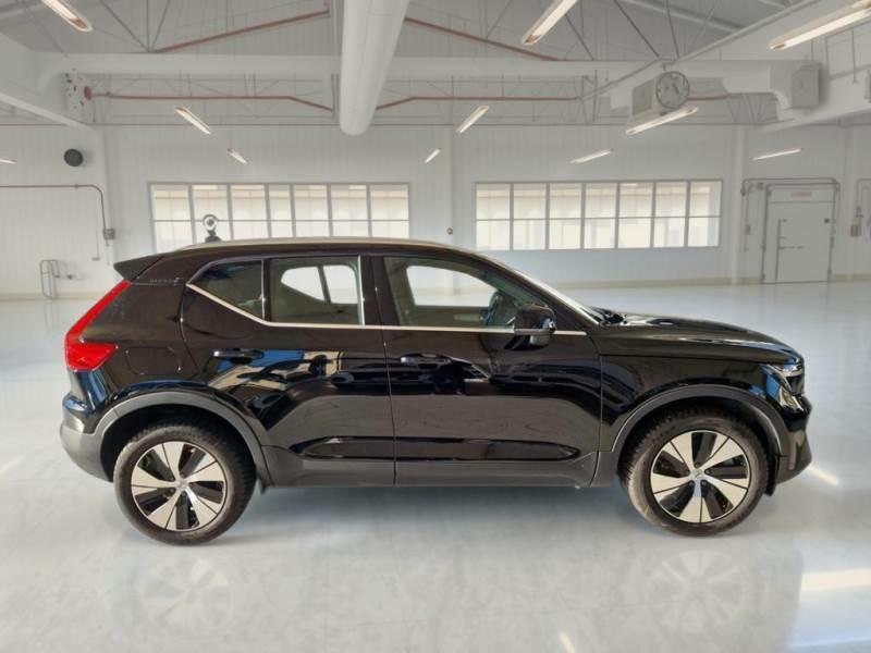 VOLVO XC40 T4 RECHARGE PLUG-IN AUTO PLUS BRIGHT SUV