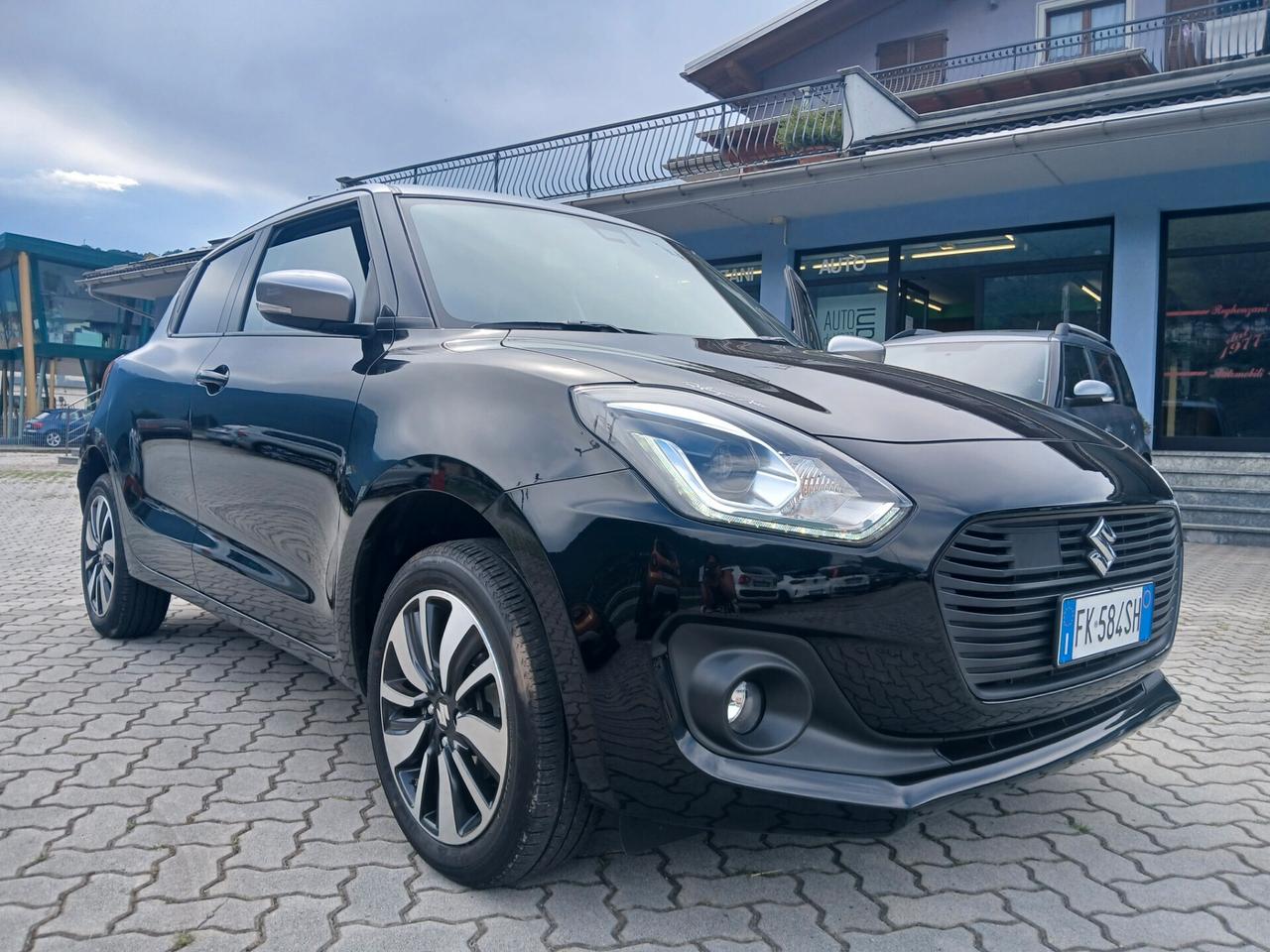 Suzuki Swift 1.2 Hybrid 4WD AllGrip Top