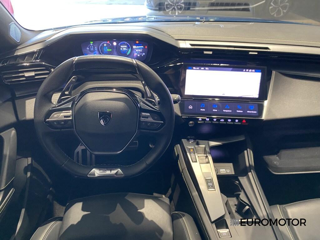 Peugeot 408 1.6 HYBRID GT e-EAT8