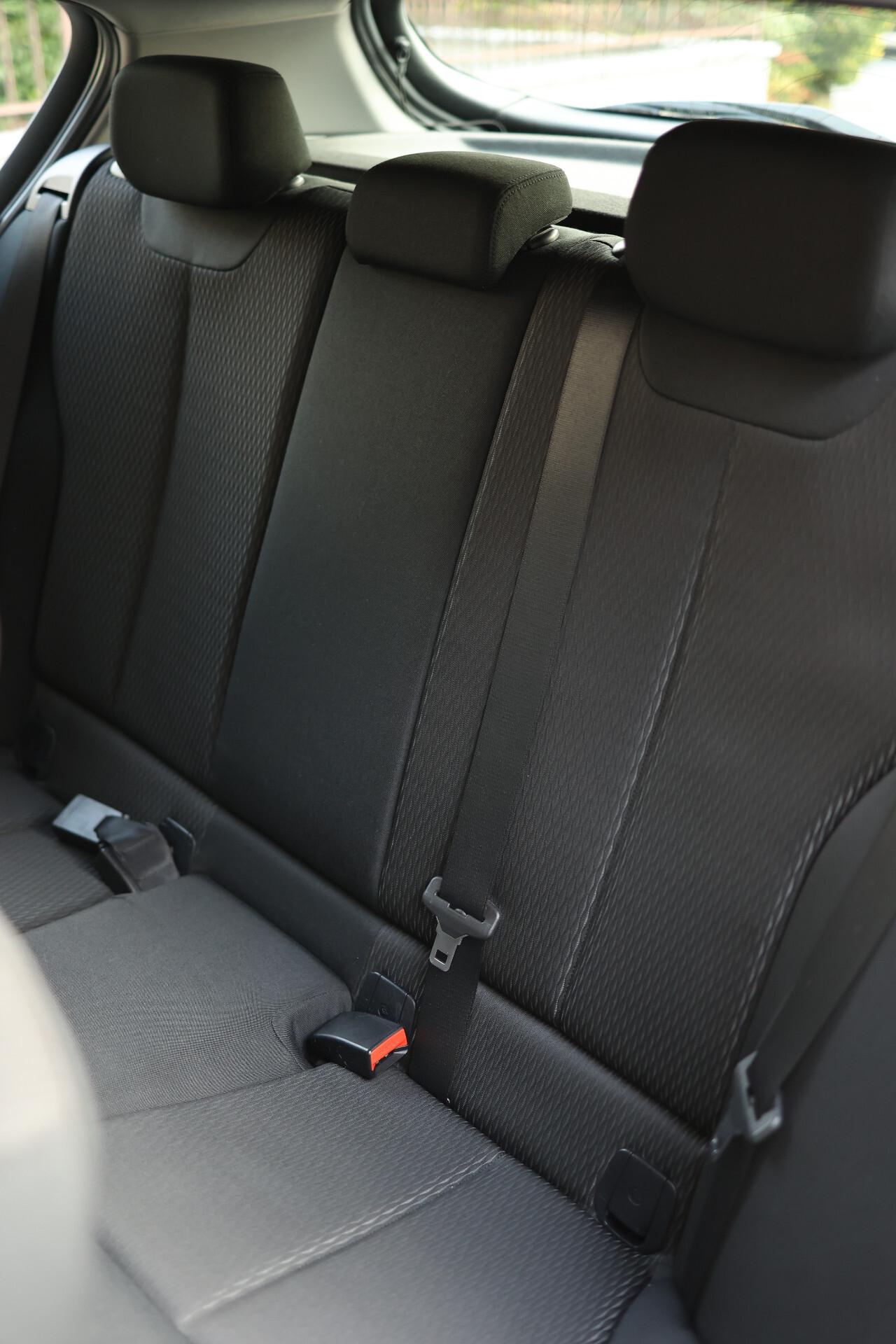 Bmw 118 118d 5p. Advantage