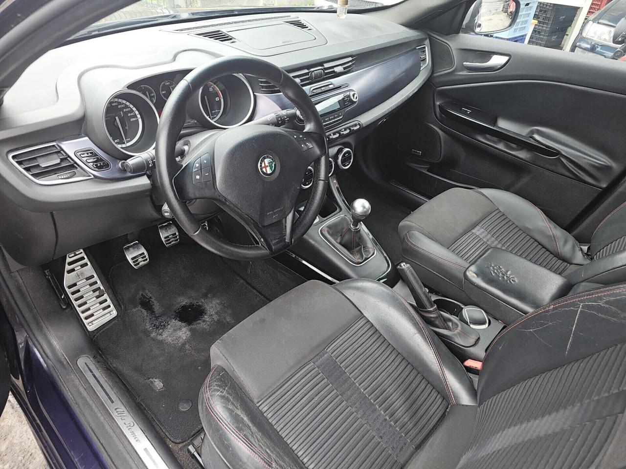 Alfa Romeo Giulietta 1.6 JTDm a.f.f.a.r.r.o.n.e.e.e.e.e..