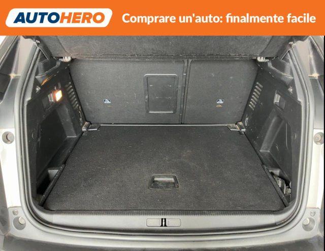 PEUGEOT 3008 BlueHDi 130 EAT8 Allure Pack
