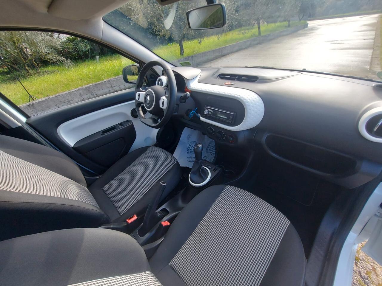 Renault Twingo SCe LIMITED 69CV PREZZO REALE-