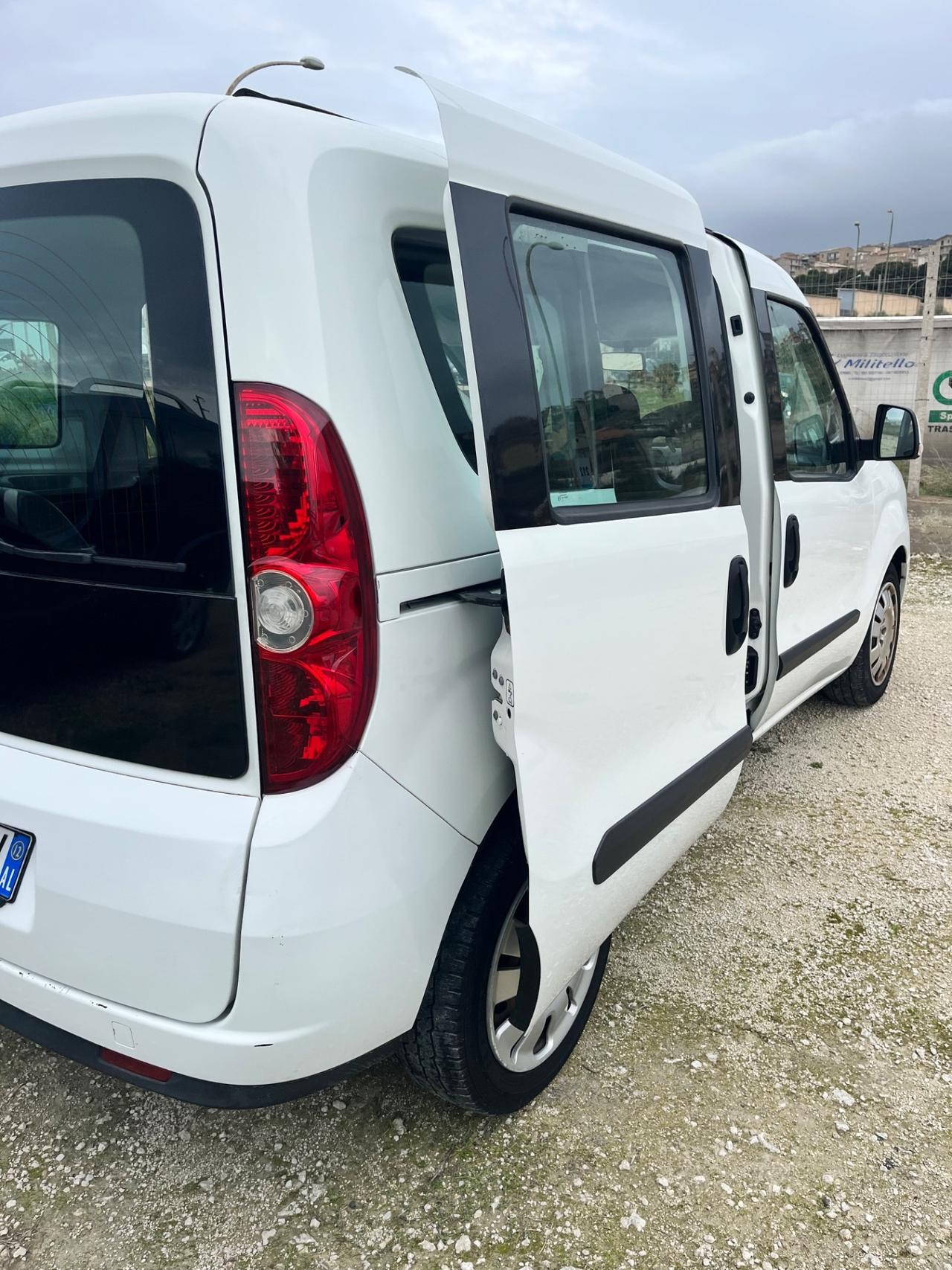 Fiat Doblo Doblò 1.6 MJT 105CV 5 Posti N1 anno 2012