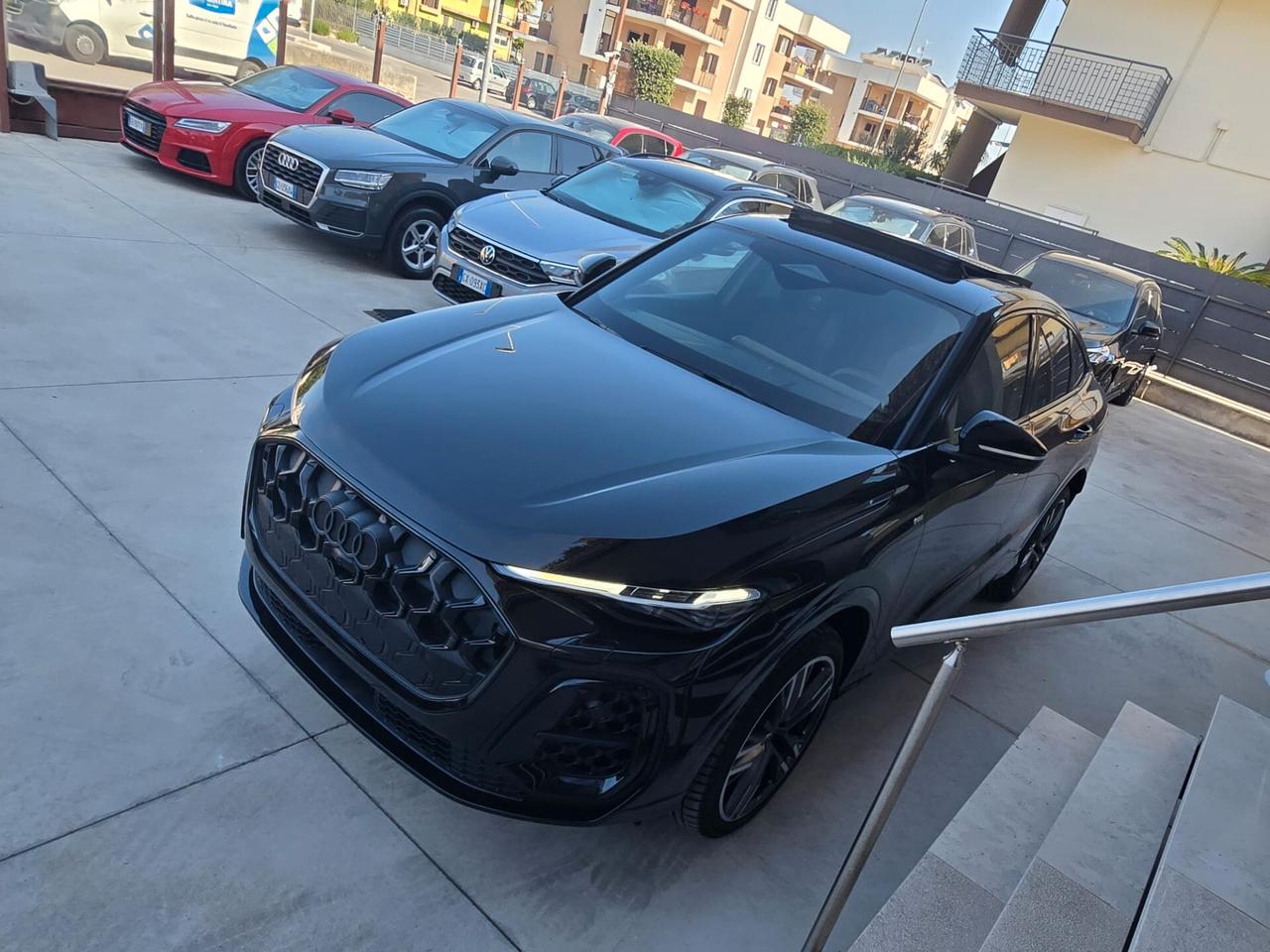 Audi Q5 40 TDI 204 CV quattro S tronic Identity Black