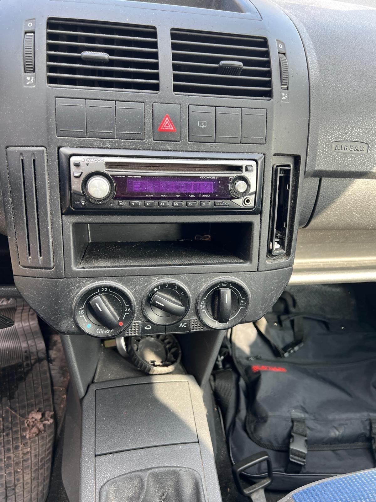 Volkswagen Polo 1.4/80CV 16V 5p. Comfort. BiFuel G