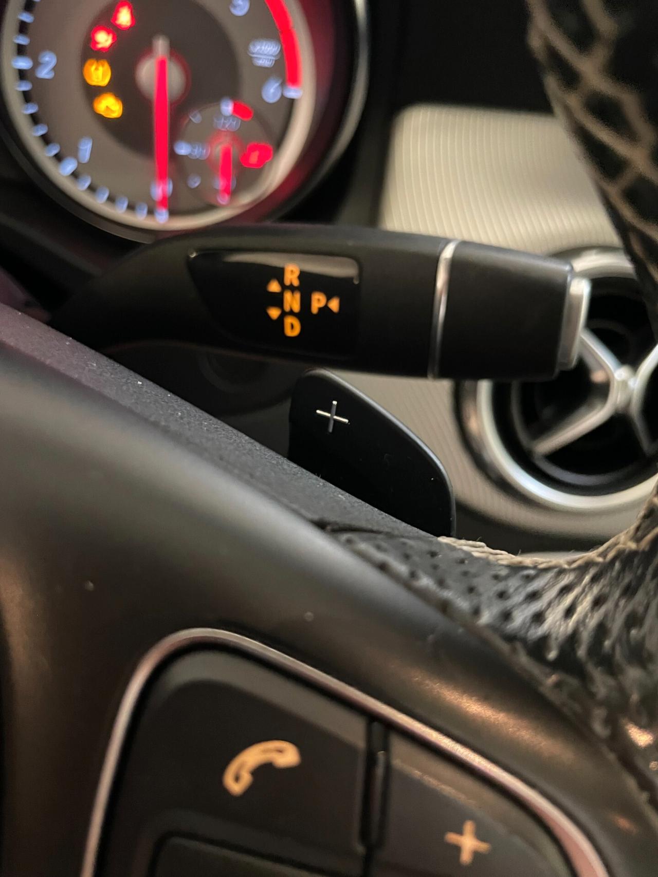 Mercedes-benz GLA 200 d Automatic 4Matic Premium Tetto Pelle