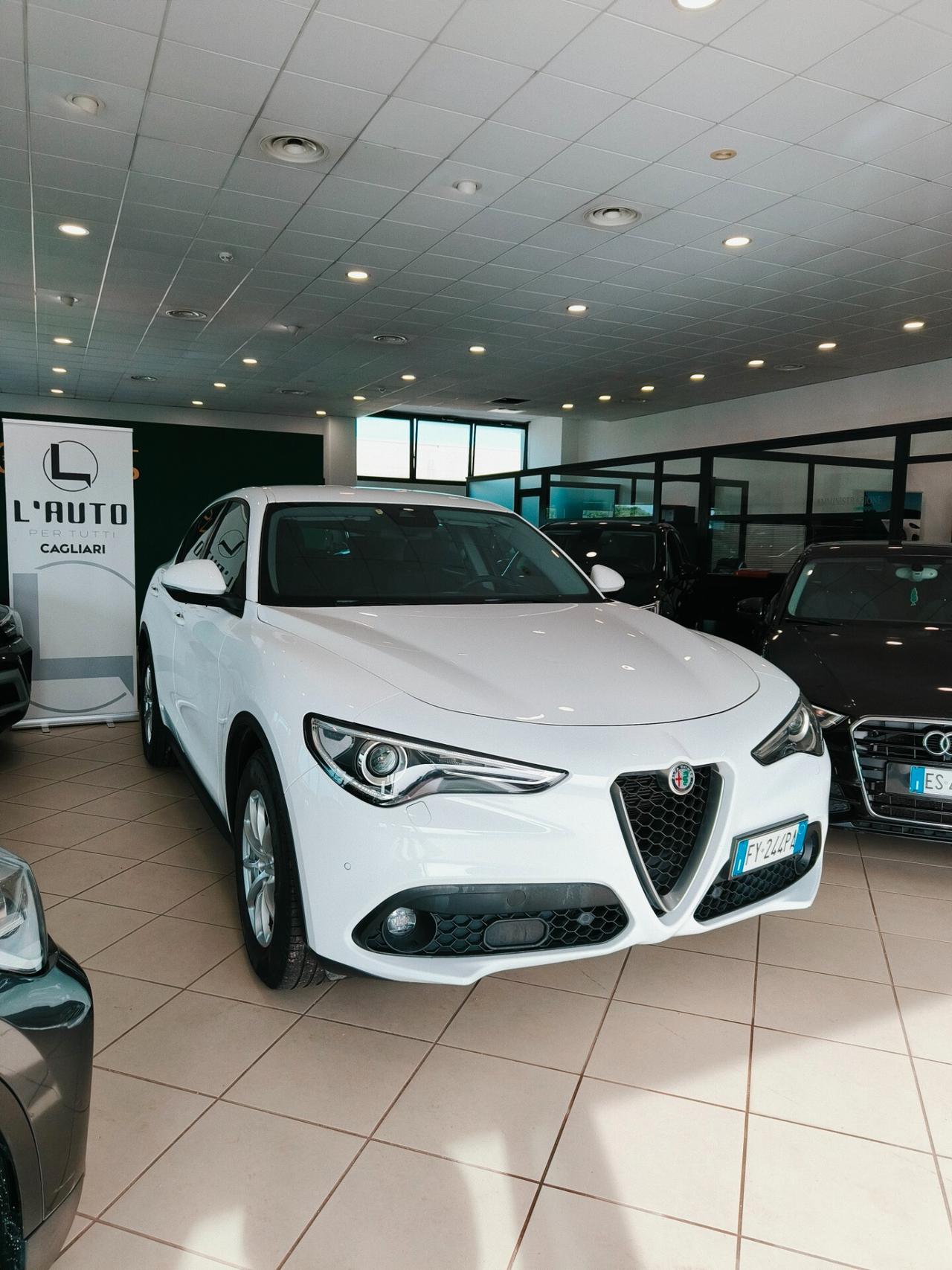 Alfa Romeo Stelvio 2.2 Turbodiesel 160 CV AT8 RWD Business