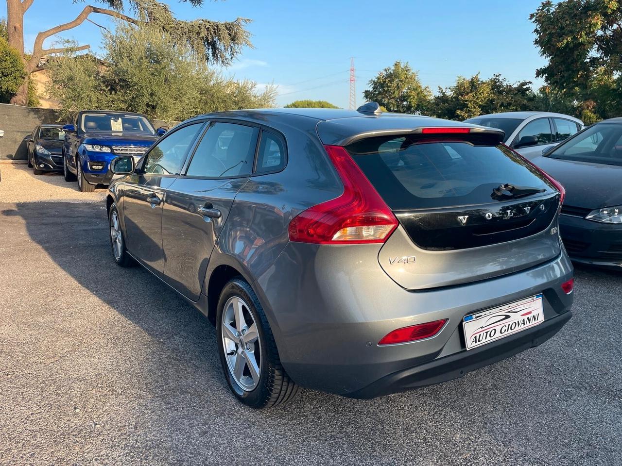 Volvo V40 D2 R-design Momentum soli 60 mila km
