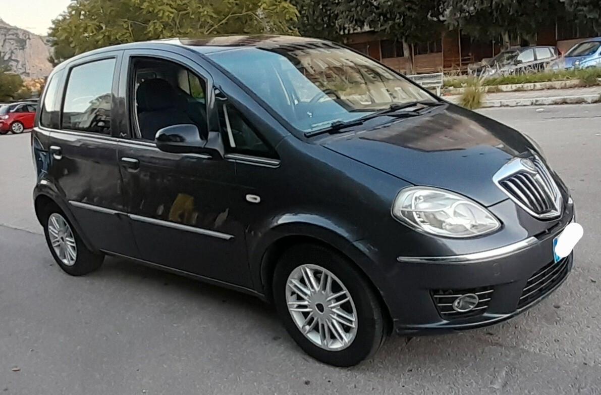 Lancia MUSA 1.3 Mjt 95 CV Gold