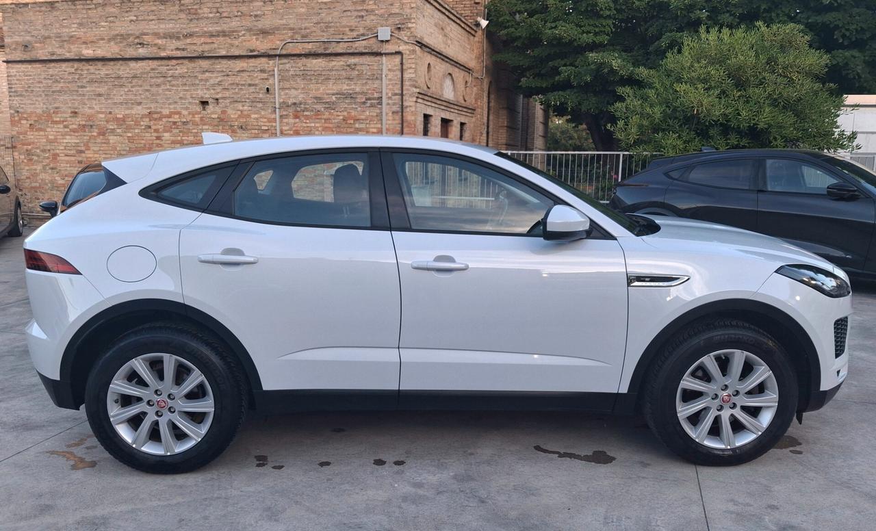 Jaguar E-Pace 2.0D 150 CV S Bianco Perla