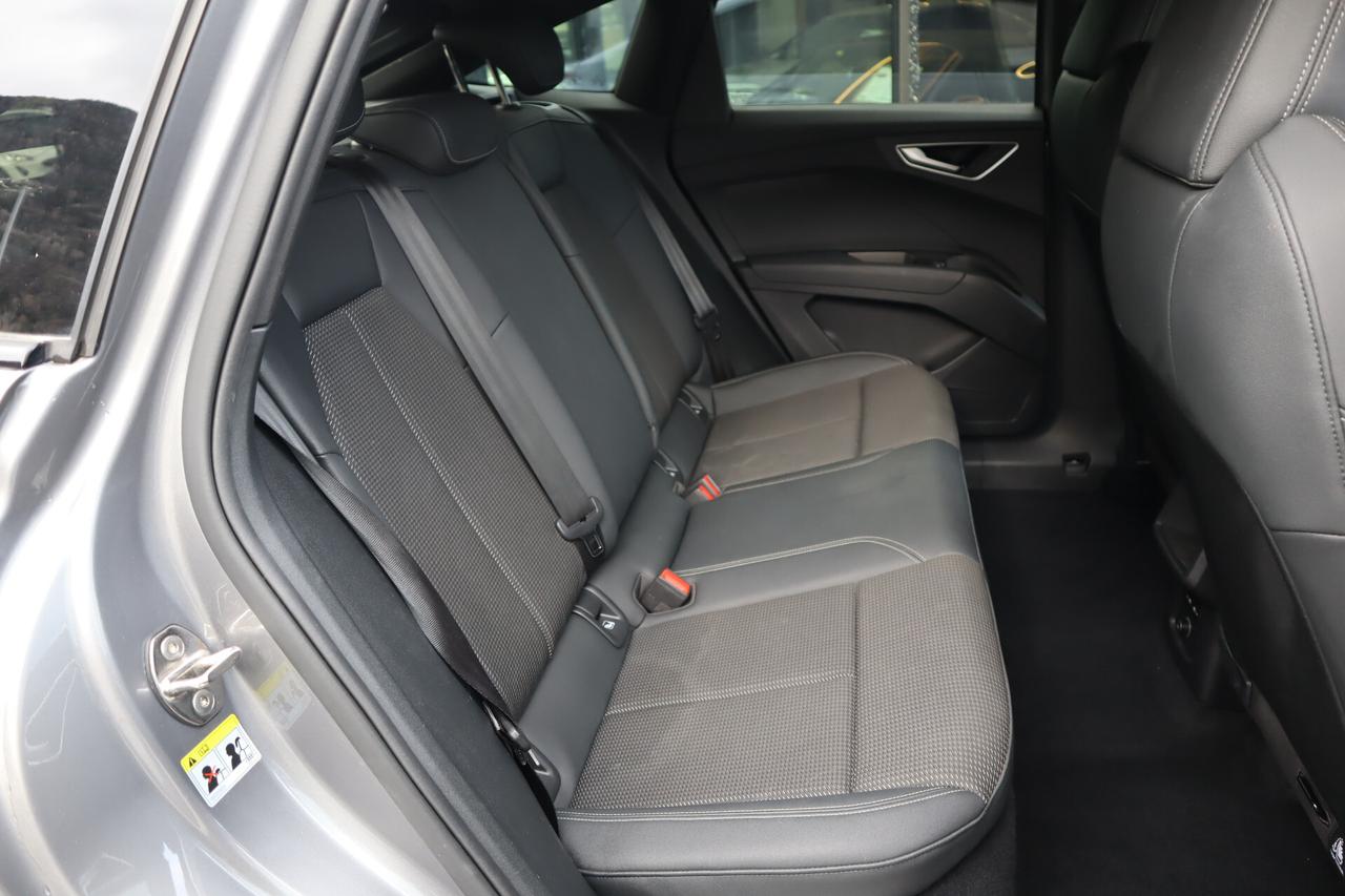 Audi Q4 Etron 55 QUATTRO S-LINE 340CV MATRIX 21