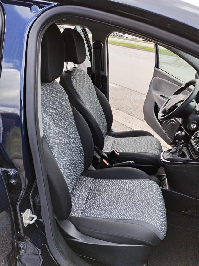 Lancia Ypsilon 1.0 5 p Hybrid Ecochic 110000KM 4/2021 TAGLIANDATA NEOPATENTATI