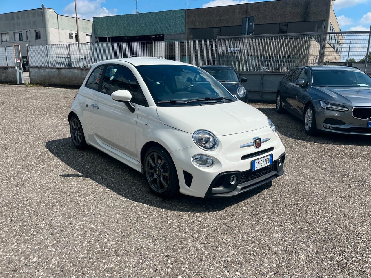 Abarth 595 1.4 Turbo T-Jet 165 CV