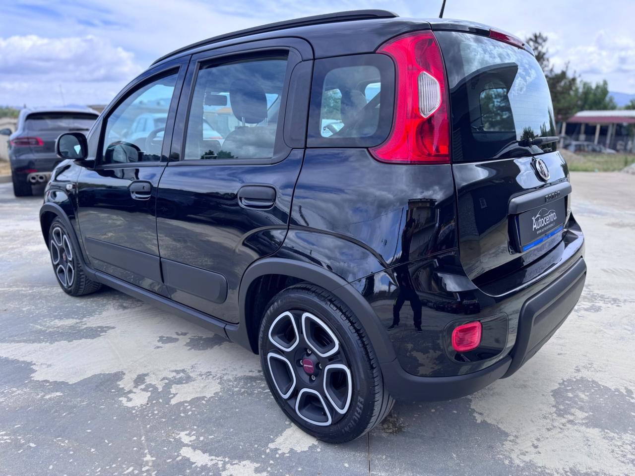 Fiat Panda 1.0 FireFly S&S Hybrid IVA ESPOSTA