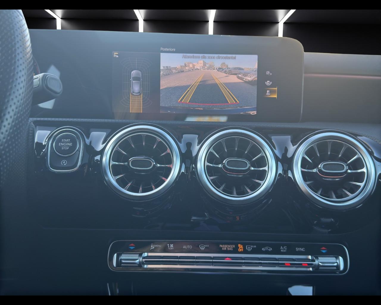 Mercedes-Benz A 180 d Automatic Premium TETTO!