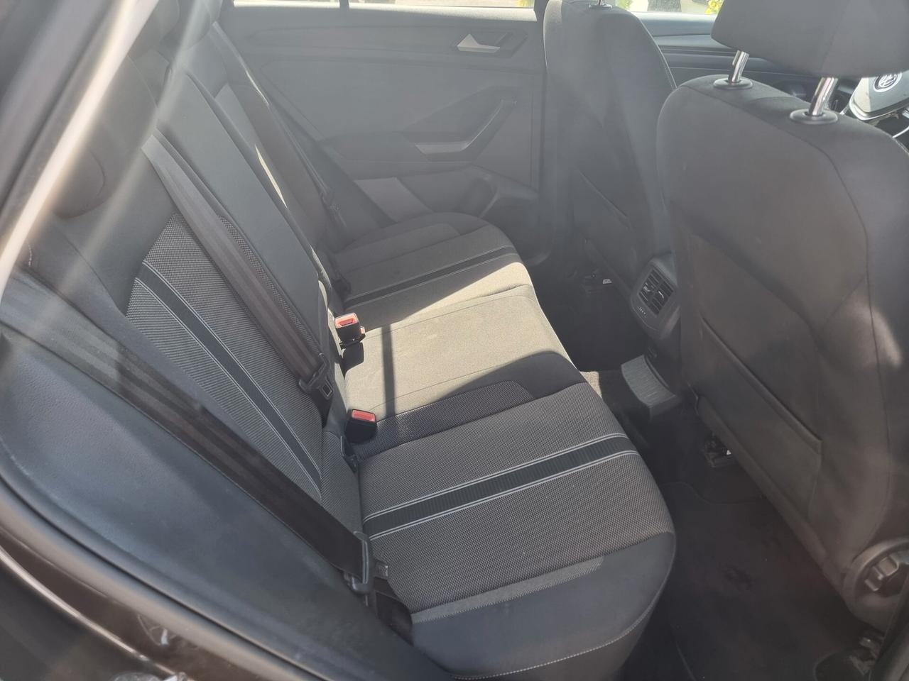 Volkswagen T-Roc 1.6 TDI SCR Style BlueMotion Technology