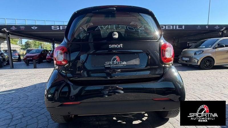 smart fortwo RATA MENSILE 193,00 EURO 70 1.0 52kW passion